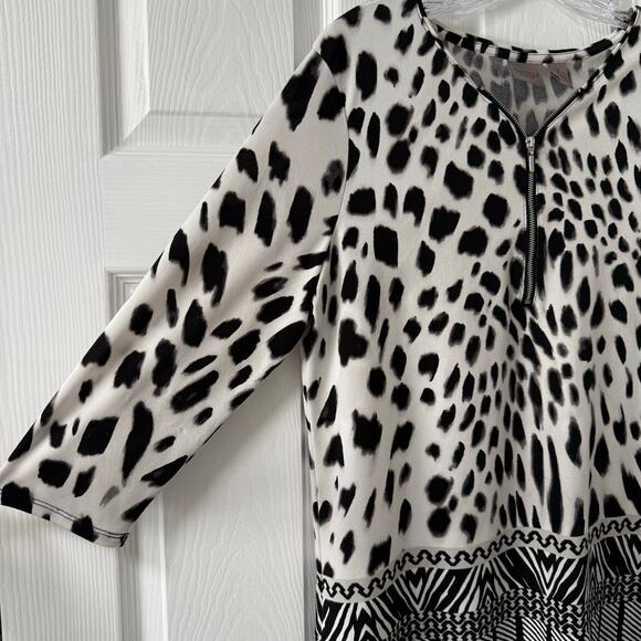Easywear By Chico's Women's Leopard Print Long Sleeve Top Size 1. - Picture 4 of 16
